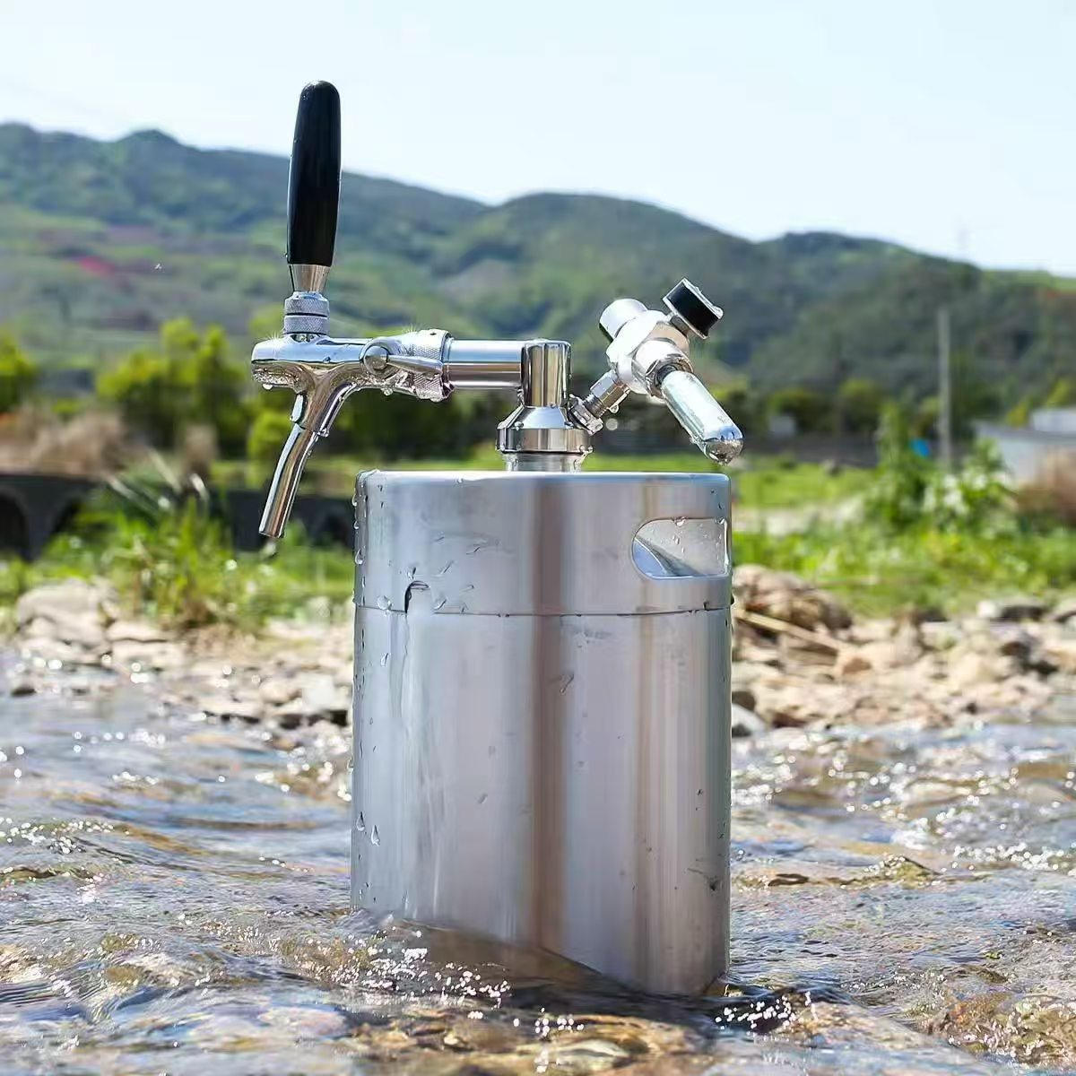 Portable Beer Dispenser